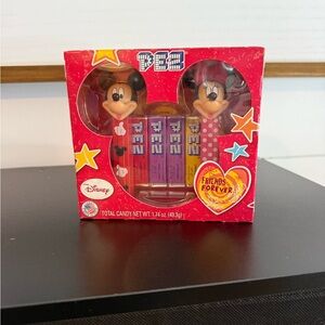 Disney Mickey & Minnie PEZ Dispenser Set - Red and Pink
